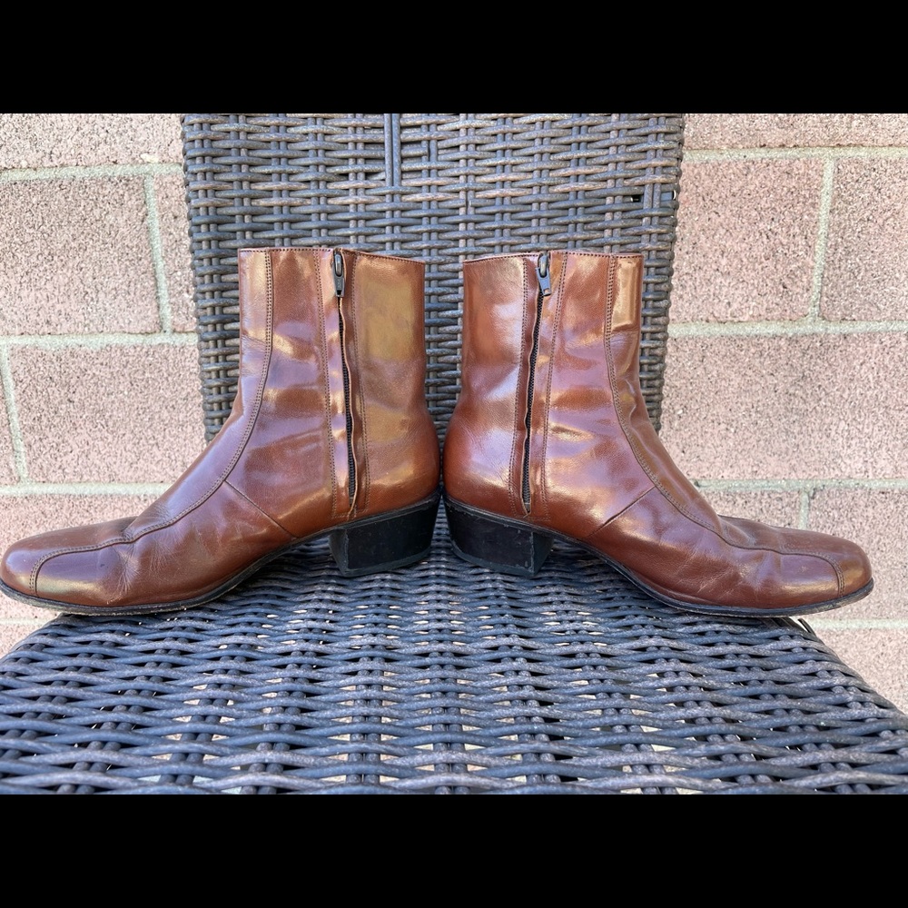 Florsheim - 9D Brown Leather Zipper Boots